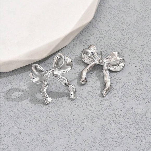 Silver Bow Earrings - Picture 3 of 6